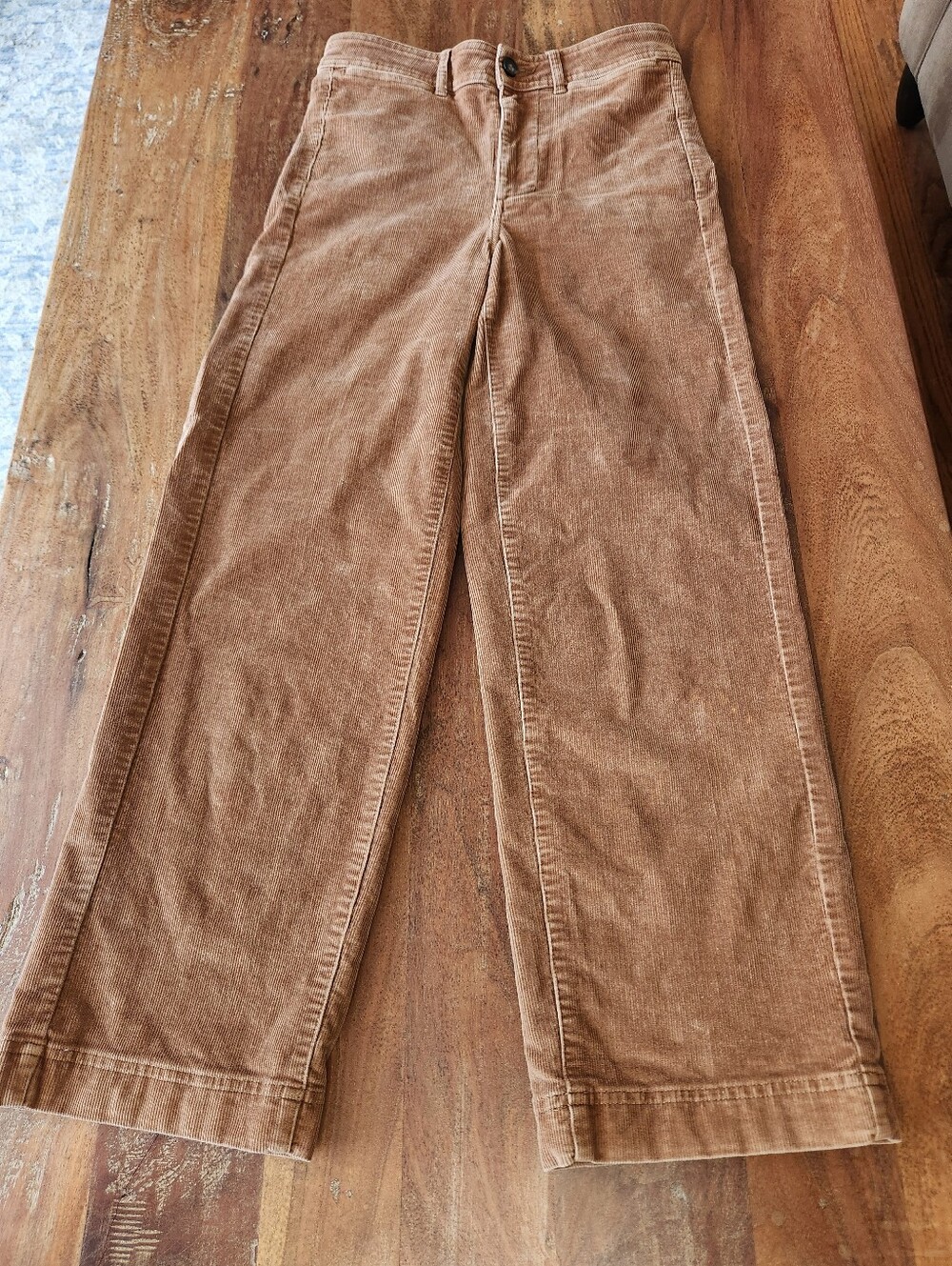 Everlane Corduroy Wide Leg Pants in Warm Tan 2 - Picture 11 of 13